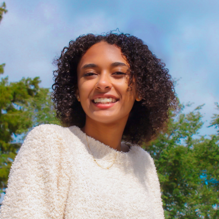 Leyla Fern King, BS   SADCAT Lab Manager   Indiana University-Bloomington   E-mail: leyking@iu.edu